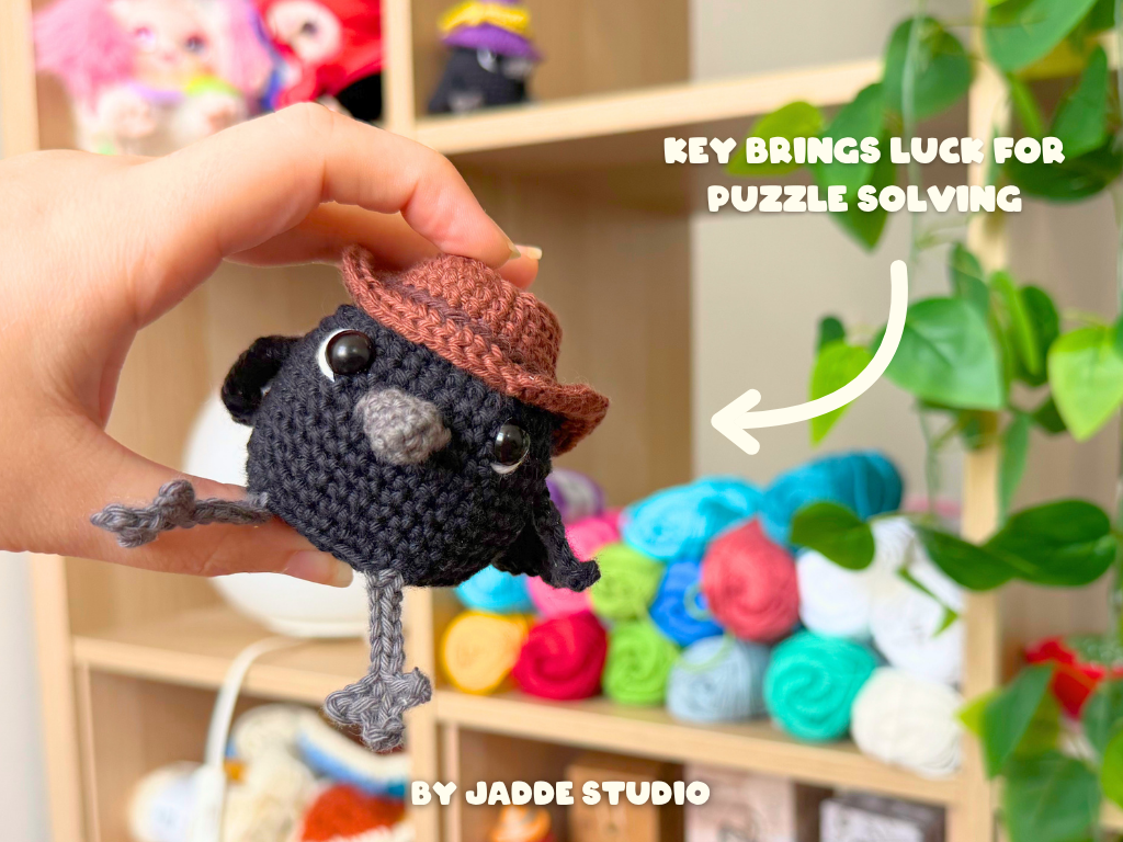 Key the Crow with a Cowboy Hat
